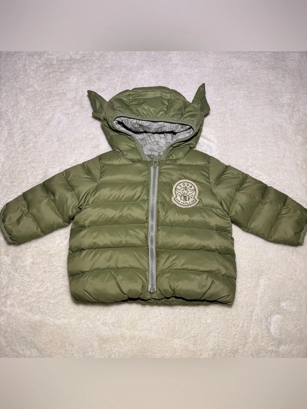 Baby Gap -Yoda - Star Wars Puffer Hooded Jacket green olive- Sz 6-12 months